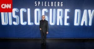 ما المستجدات في فيلم "Disclosure Day" لستيفن سبيلبرغ؟