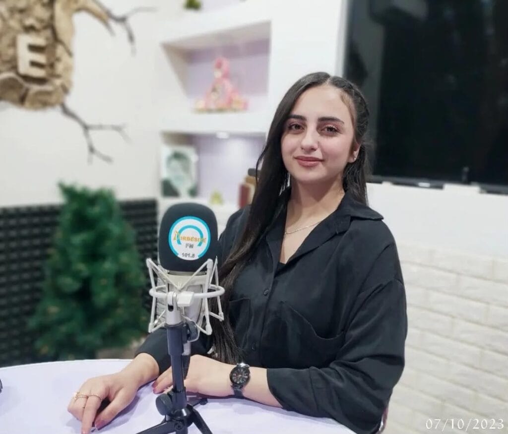 وفاة إعلامية عربية شابة بجلطة مفاجئة بعد أسابيع من زفافها
