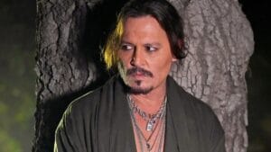 جوني ديب يعود الى هوليوود من خلال فيلم Ebenezer.. اليك التفاصيل وموعد العرض | البوابة