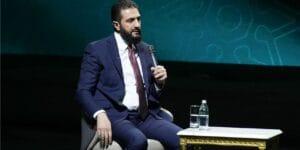الرئيس الشرع: نشأت في بيئة كانت ترفض النظام البائد بسبب ممارساته.. وإزالته كانت ضرورة لكل المنطقة - صحيفة الحرية