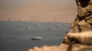 ترامب: المحادثات تسير على مايرام وفتح مضيق هرمز بات وشيكا