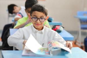 خبير تغذية لـ«اليوم»: دور النوم وتناول الإفطار وشرب الماء في تحقيق يوم دراسي ممتاز