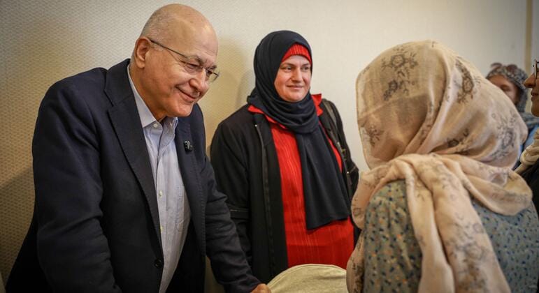 مفوض اللاجئين يختتم زيارة إلى سوريا ويدعو إلى دعم دولي عاجل للتعافي