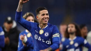 145 مليون يورو... الأرجنتيني فرنانديس أغلى لاعب في تاريخ الدوري الإنجليزي بانتقاله إلى مانشستر سيتي