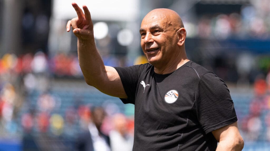 الاتحاد المصري يكافئ المدرب حسام حسن ويمدّد عقده حتى نهاية كأس العالم 2030