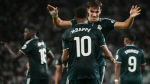 الدور الإسباني: ريال مدريد يخطف فوزا قاتلا أمام إلتشي ويعادل برشلونة مؤقتا