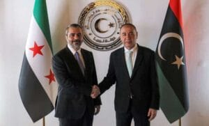 الشيباني يعيد افتتاح السفارة السورية في ليبيا ويوقع اتفاقية لتوسيع التعاون بين البلدين - صحيفة الحرية