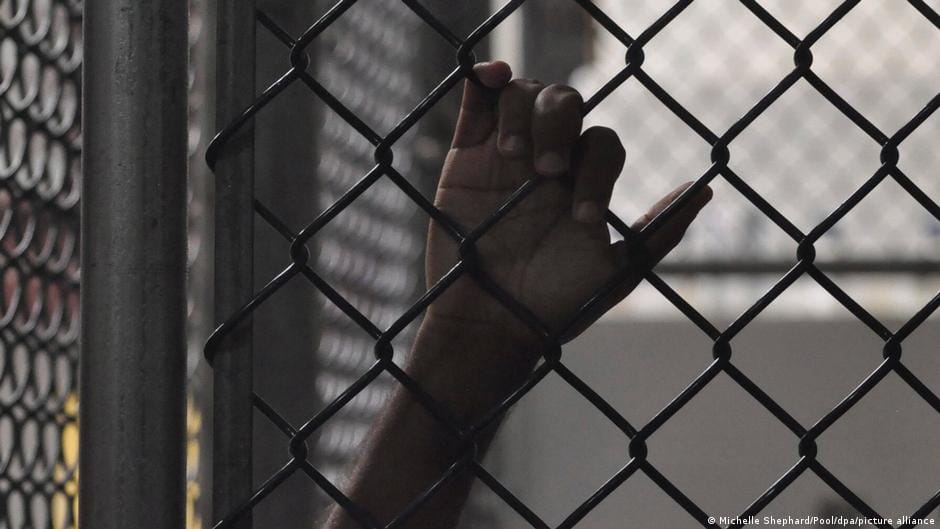 توقيف أسرة تحرير "متصدقش" المصرية.. ماذا نعرف عن هذه المنصة؟