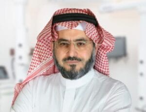 خبير لـ«اليوم»: التكنولوجيا الحديثة والأطعمة السريعة تساهم في زيادة وزن الأطفال.