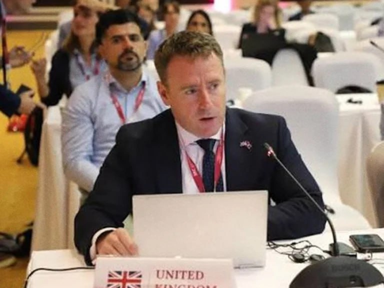 بريطانيا والتشيك ترحبان باعتماد سوريا نهج التعاون والشفافية مع وكالة الطاقة الذرية - صحيفة الحرية