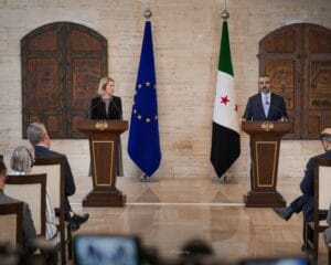 دمشق وبروكسل تطويان صفحة العقوبات.. الشيباني وكالاس يرسمان خارطة طريق جديدة للعلاقات السورية - الأوروبية - صحيفة الحرية