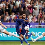 دوري الأمم الأوروبية: المنتخب الفرنسي يتعادل مع إيطاليا في أول مباراة لزيدان على أرضه